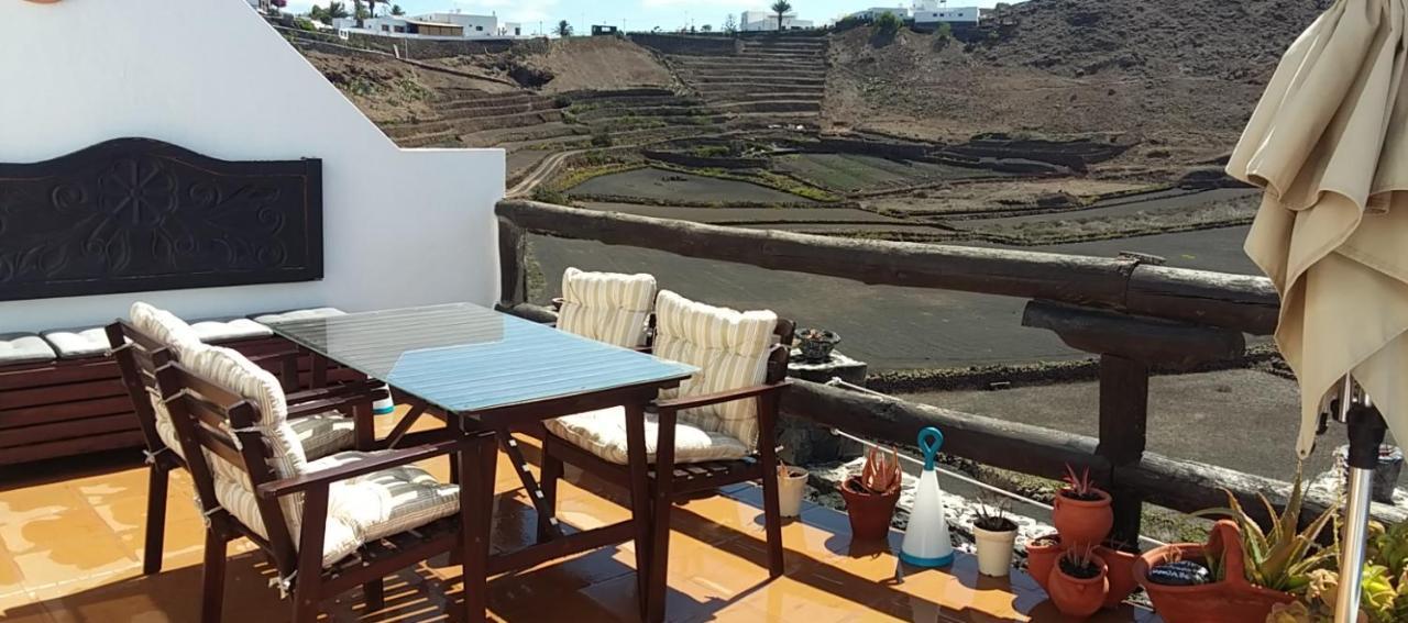 Casa Caldera Guiguan Villa Tinajo Eksteriør billede