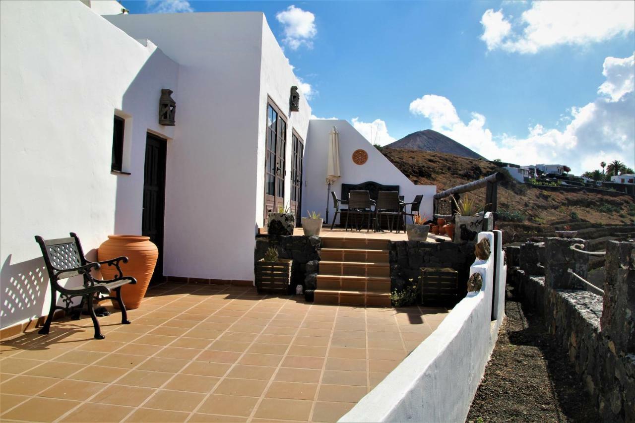 Casa Caldera Guiguan Villa Tinajo Eksteriør billede